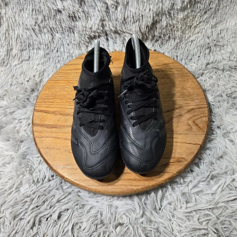 Adidas Predator Club FXG Mens Size 5 Soccer Cleats Firm Ground Spikes IF6345